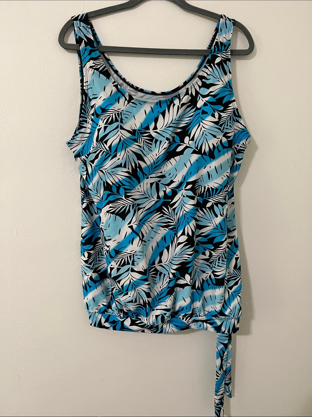 Beach Belle Size 18 Tropical Print Swimwear Top